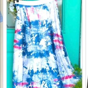 NEW PINK  Victoria Aecret Skirt Silk Multicolored Size Small